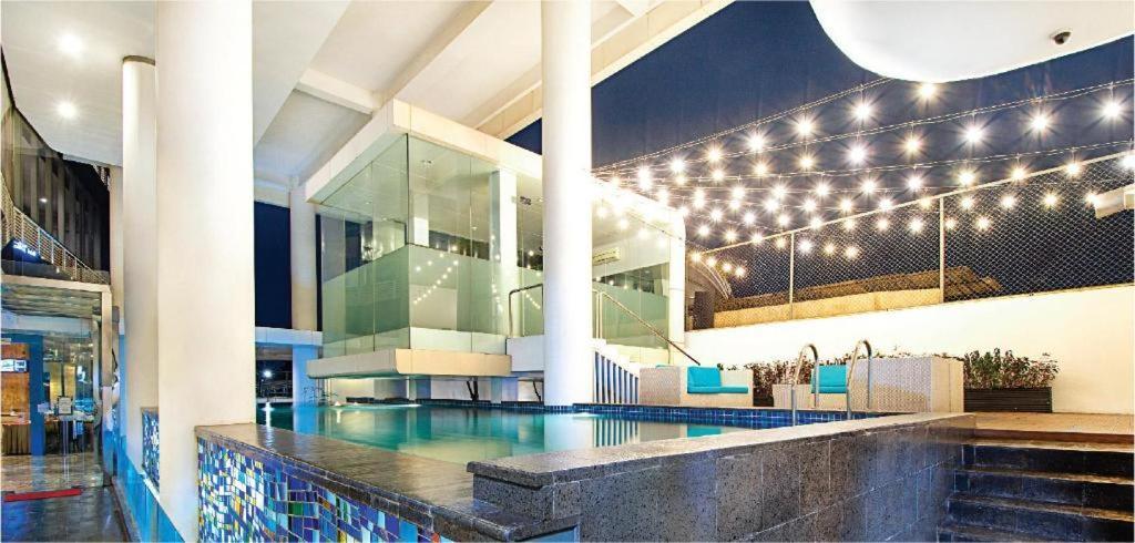 Blue Sky Petamburan Hotel Jakarta