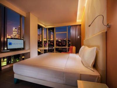 Blue Sky Petamburan Hotel 3*